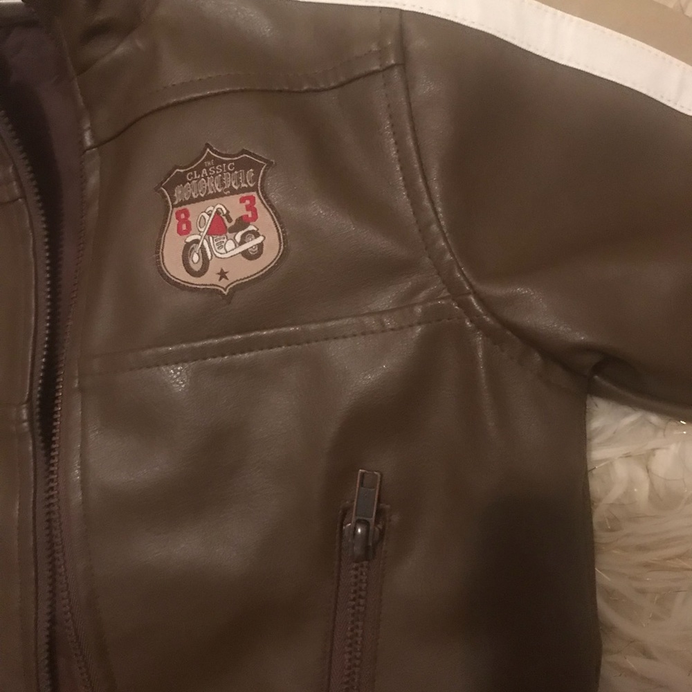 Jacket - Picture 3 of 3